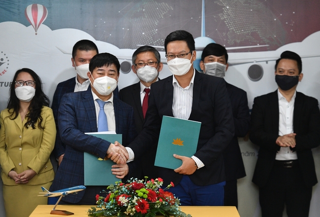Vietnam Airlines ra mắt chương trình hướng nghiệp hàng không cho học sinh - Ảnh 3.