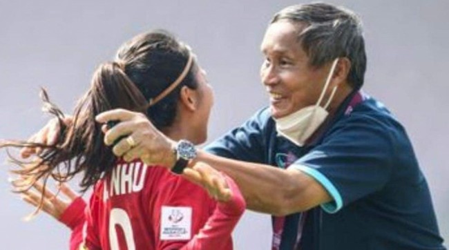 HLV Mai Đức Chung rời ĐT nữ Việt Nam trước thềm World Cup 2023? - Ảnh 2.