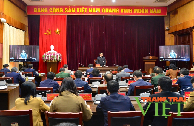 Điện Biên: Hội nghị trực tuyến công tác phòng chống dịch COVID-19 sau dịp Tết Nguyên đán Nhâm Dần năm 2022 - Ảnh 1.