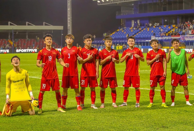 Tiền vệ Mai Xuân Quyết và khoảnh khắc đáng nhớ nhất tại giải U23 Đông Nam Á - Ảnh 3.