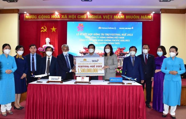 TT-Huế và Vietnam Airlines hợp tác toàn diện nhằm khôi phục ngành du lịch  - Ảnh 2.