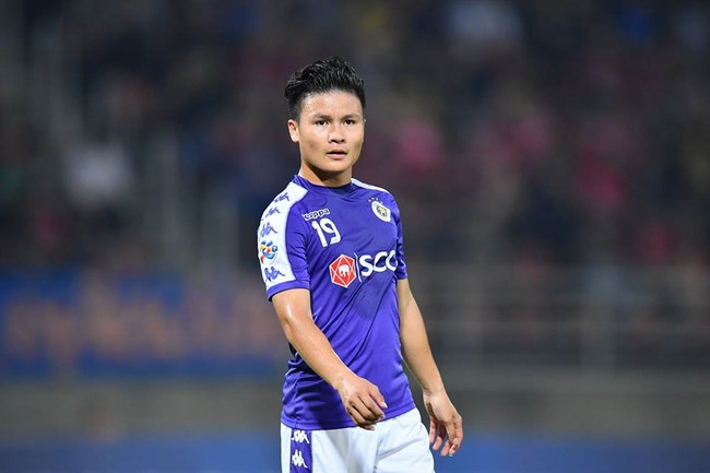 Quang Hải đang nhận mức lương bao nhiêu tại Hà Nội FC? - Ảnh 1.