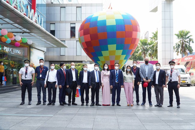 Kích cầu du lịch, Vietjet đồng hành cùng Lễ hội Khinh khí cầu quốc tế Tuyên Quang 2022 - Ảnh 1.