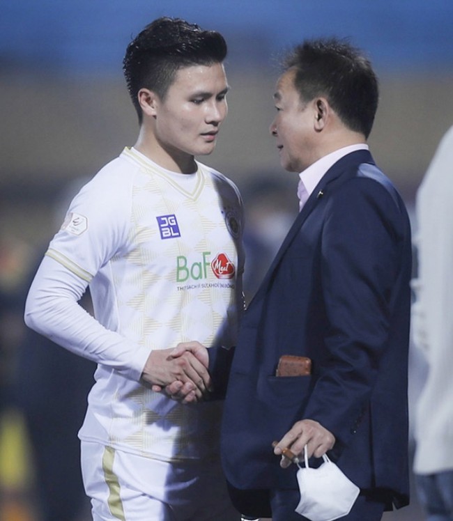 Người đại diện và Quang Hải nói lời gan ruột trước khi chia tay Hà Nội FC - Ảnh 1.