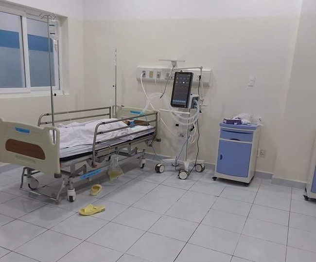 Bộ Y tế chỉ đạo khẩn vụ tử vong khi phẫu thuật nâng ngực tại Bệnh viện 1A - Ảnh 1.