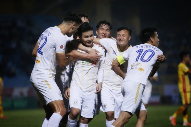 Quang Hải kiên quyết giữ điều kiện đặc biệt với Hà Nội FC - Ảnh 2.