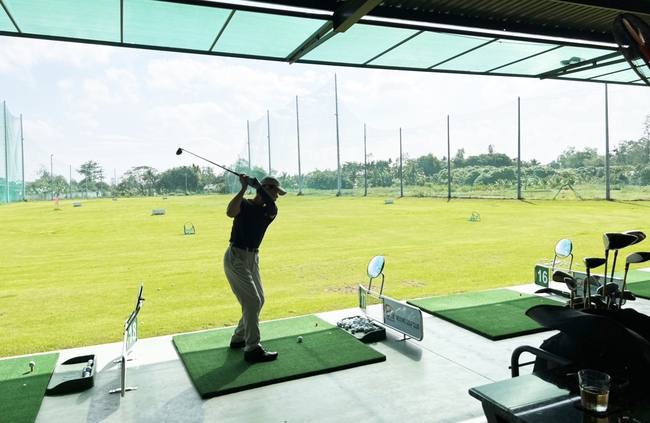Dự án sân tập Golf ở Cần Thơ: Khai trương rầm rộ hơn 10 tháng trời nhưng vẫn chưa được cấp phép hoạt động - Ảnh 2.