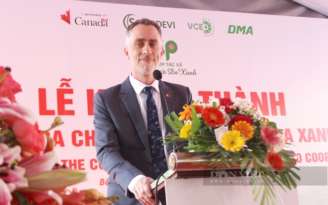 Ông Brian Allemekinders - Tham tán, Trưởng ban Phát triển, Đại sứ quán Canada tại Việt Nam. Ảnh: Nguyên Vỹ
