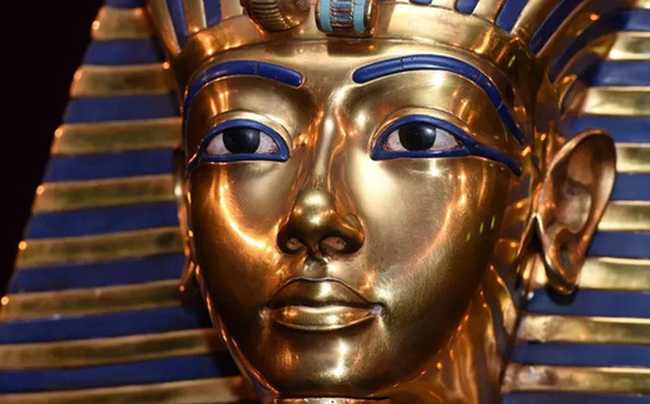 Sốc: Bảo vật của pharaoh 3.300 tuổi là sản phẩm ngoài hành tinh - Ảnh 1.