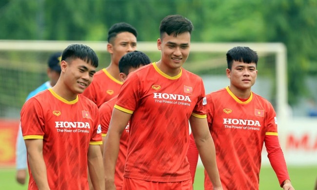 Bất ngờ trước chiều cao ấn tượng của U23 Việt Nam - Ảnh 2.