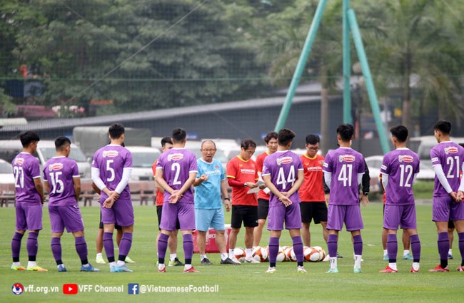 HLV Park Hang-seo gọi tiền đạo Hà Nội FC thay thế Võ Nguyên Hoàng - Ảnh 2.