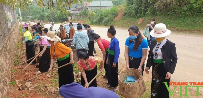 Mai Sơn: Ra mắt chi hội phụ nữ chung tay thu gom và xử lý rác thải sinh hoạt  - Ảnh 5.