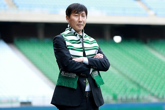 Evening news (April 16): The Korean coach pointed out the factors that made Vietnamese players unable to play football in the K.League - Photo 1.