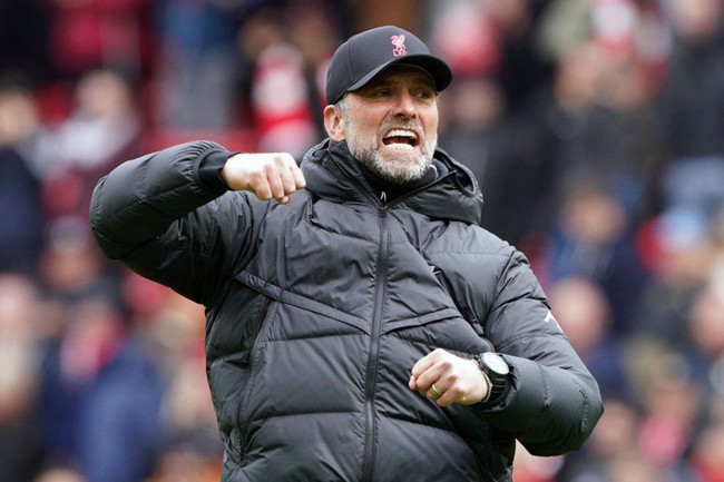 Liverpool tạm chiếm ngôi đầu Premier League, HLV Klopp nói gì? - Ảnh 1.