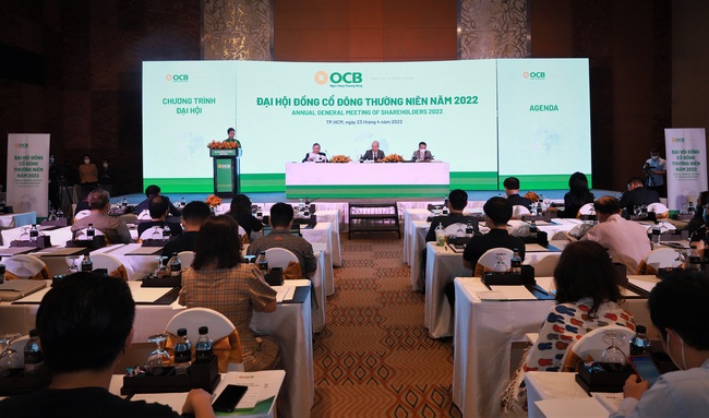OCB General Director Nguyen Dinh Tung: 