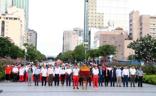 TP.HCM tổ chức họp mặt và giao lưu Đoàn thể thao Việt Nam tham dự SEA Games 31 - Ảnh 1.