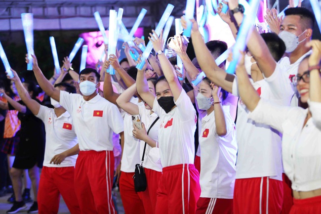 TP.HCM tổ chức họp mặt và giao lưu Đoàn thể thao Việt Nam tham dự SEA Games 31 - Ảnh 13.