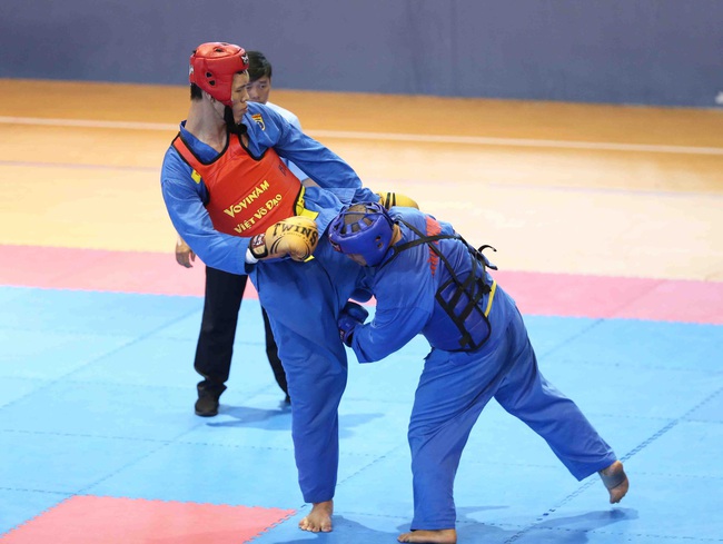 Gian nan ước mơ nghiệp võ của “người khổng lồ Vovinam” Trần Ngọc Tú - Ảnh 3.