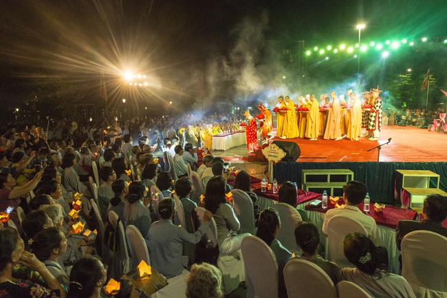 TT-Huế: Đại lễ Phật Đản diễn ra trong 8 ngày, gồm nhiều chương trình đặc sắc  - Ảnh 1.