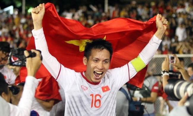 NÓNG: U23 Việt Nam làm điều chưa từng có ở SEA Games 31 - Ảnh 2.
