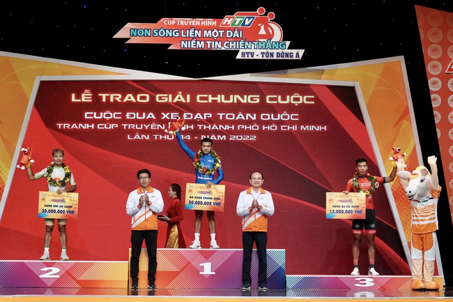 Lê Nguyệt Minh thắng chặng cuối, Igor Frolov đoạt áo vàng chung cuộc Cúp xe đạp truyền hình TP.HCM  - Ảnh 5.