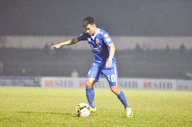 Cựu tiền vệ U19 Việt Nam Phan Đình Thắng: Từ cầu thủ tới... cần thủ - Ảnh 1.