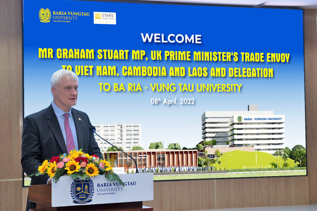 Trường Đại học Bà Rịa – Vũng Tàu ký kết hợp tác với Tập đoàn Giáo dục Pearson, Hiệp hội kế toán Anh Quốc, VACPA - Ảnh 2.