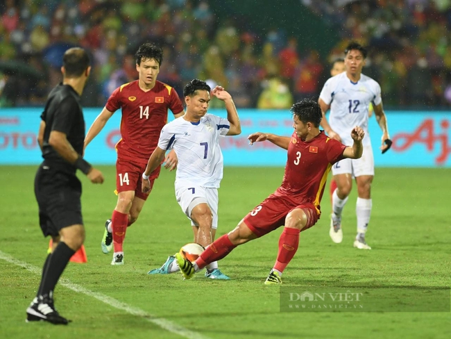 Sự nóng vội khiến U23 Việt Nam ngậm đắng trước U23 Philippines - Ảnh 1.