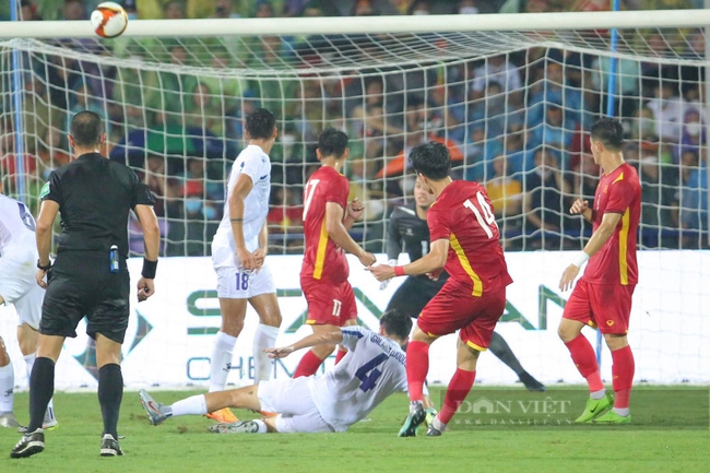 Tin tối (11/5): U23 Việt Nam vẫn có nguy cơ bị loại sớm tại SEA Games 31 - Ảnh 1.