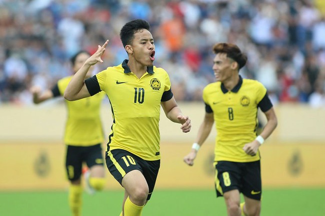 Thoát thua trước U23 Singapore, U23 Malaysia giữ vững ngôi đầu bảng B - Ảnh 1.
