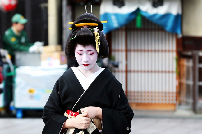 Decipher the secret hidden behind the charm of the Geisha - Photo 9.