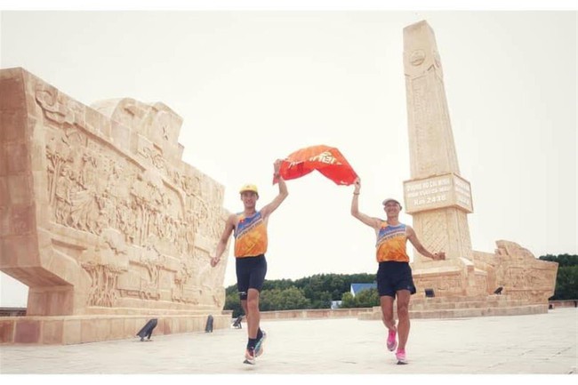 Phạm Tiến Sản: Từ &quot;vua về nhì&quot; SEA Games đến &quot;tân vương&quot; duathlon Đông Nam Á với tấm HCV lịch sử - Ảnh 2.