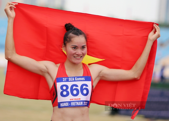 Which Vietnamese athletes won the SEA Games medal on May 17?  - Photo 1.