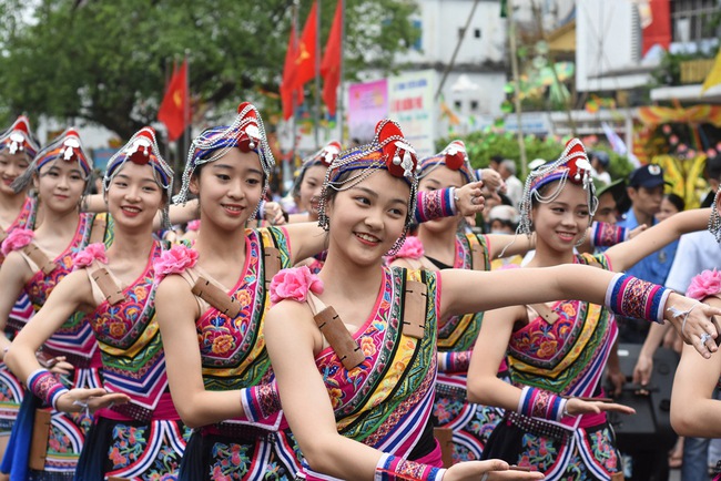 Công bố lịch chương trình chính thức tuần lễ Festival Huế 2022  - Ảnh 2.