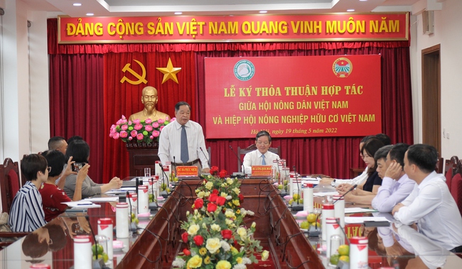 Hội Nông dân Việt Nam - Hiệp hội Nông nghiệp hữu cơ: Nâng nhận thức, đào tạo cho nông dân về sản xuất hữu cơ - Ảnh 2.
