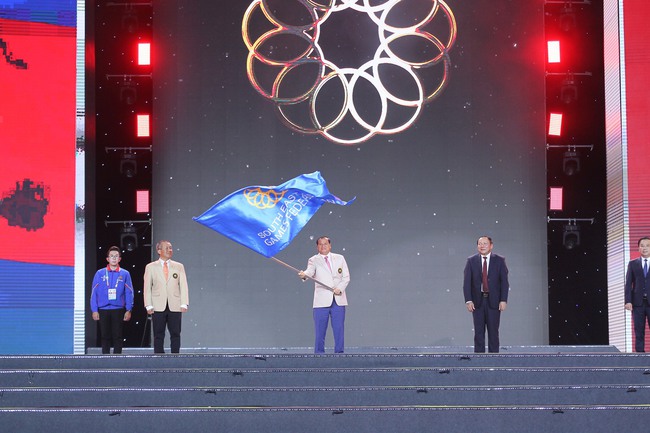 Prime Minister Pham Minh Chinh closes the 31st SEA Games: This is a victory of solidarity and friendship between nations - Photo 2.