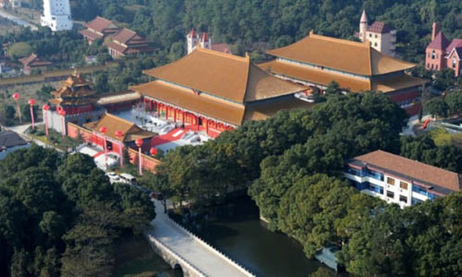 Startled why the Forbidden City appeared full of crows at midnight - Photo 5.