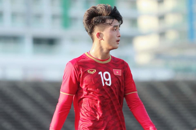 Striker Tran Danh Trung: The new nucleus of U23 Vietnam's attack - Photo 1.