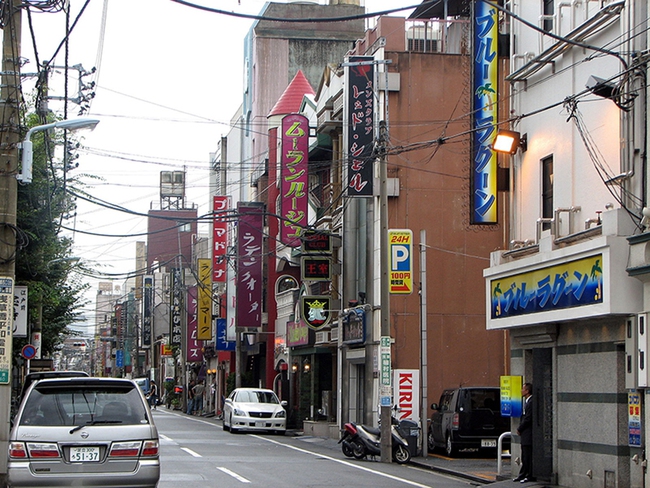 Tour kỳ thú khám phá “khu đèn đỏ” từng vang bóng một thời ở Old Tokyo - Ảnh 5.