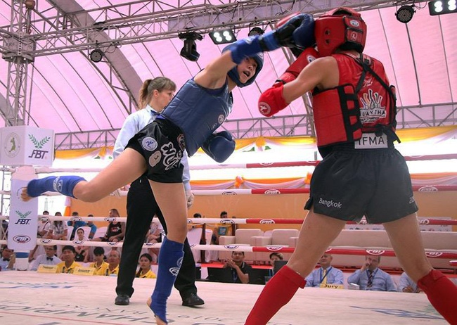Nữ võ sĩ Muay Thái Huỳnh Hà Hữu Hiếu: “SEA Games này em không phải múa quyền” - Ảnh 1.