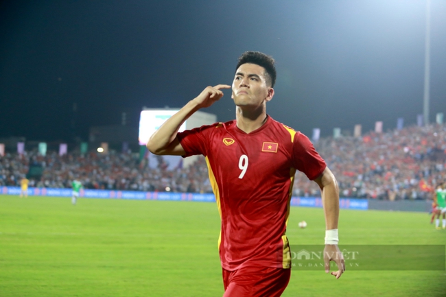 Bản năng “sát thủ” của Tiến Linh trong chiến thắng trước U23 Indonesia - Ảnh 1.