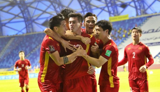 ĐT Việt Nam hưởng lợi từ quyết định chọn quốc gia đăng cai Asian Cup 2023 - Ảnh 1.