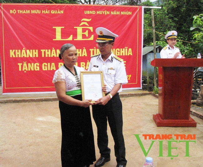 Lai Châu: Khánh thành nhà tình nghĩa do Bộ Tham mưu Quân chủng Hải quân trao tặng   - Ảnh 1.