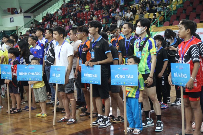 Hơn 300 VĐV dự giải vô địch trẻ Roller Sports toàn quốc 2022 - Ảnh 1.