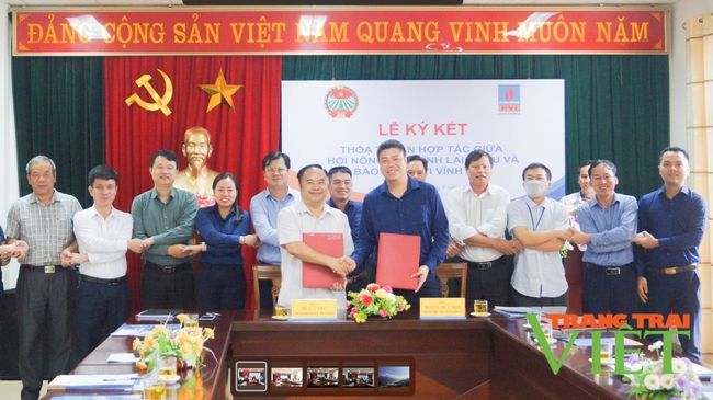 Lai Châu: Ký kết thoả thuận hợp tác chương trình an sinh xã hội, phúc lợi cho hội viên, nông dân - Ảnh 1.