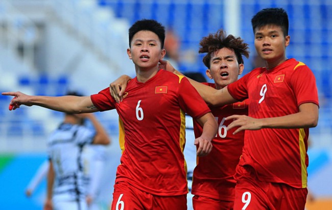 Báo Trung Quốc: &quot;Chấn động! U23 Hàn Quốc may mắn thoát thua U23 Việt Nam&quot; - Ảnh 1.