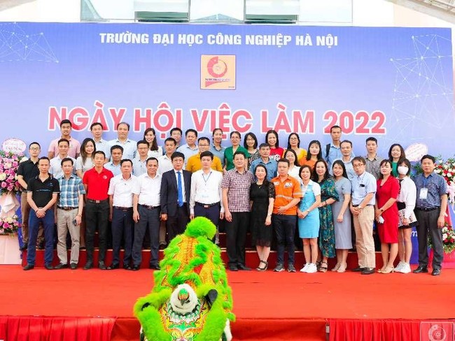 Tuyển sinh năm 2022 của Đại học Công nghiệp Hà Nội có gì mới? - Ảnh 2.