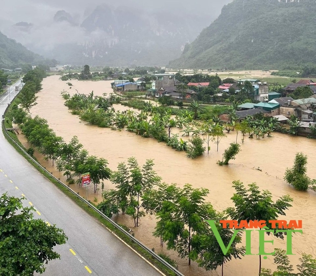 Điện Biên: Mưa lớn kéo dài gây thiệt hại nhiều tài sản của Nhà nước và Nhân dân   - Ảnh 3.