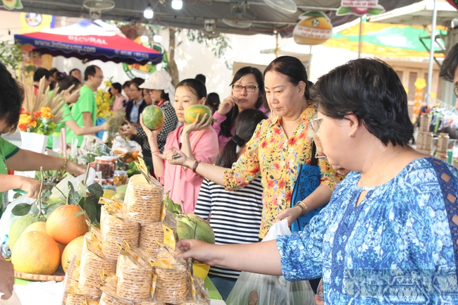 Doanh nghiệp than khó, thậm chí chưa “tiếp cận” thông tin về gói vay hỗ trợ lãi suất 2% - Ảnh 1.