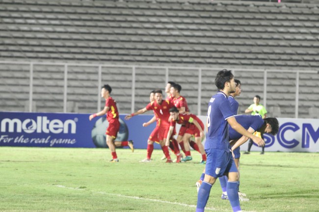Vào bán kết giải U19 Đông Nam Á 2022, U19 Việt Nam nhận thưởng bao nhiêu? - Ảnh 1.